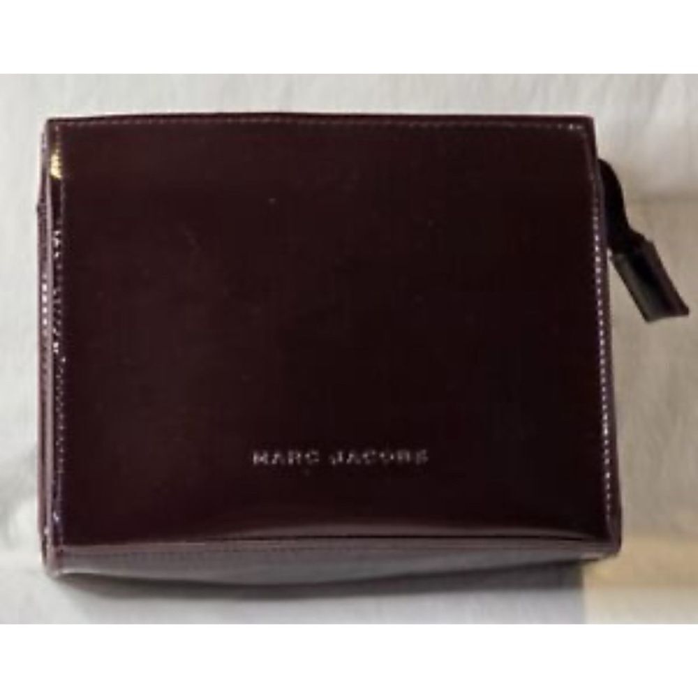 Marc Jacobs Eggplant Purple Patent Leather Cosmetics Travel Pouch Toiletries